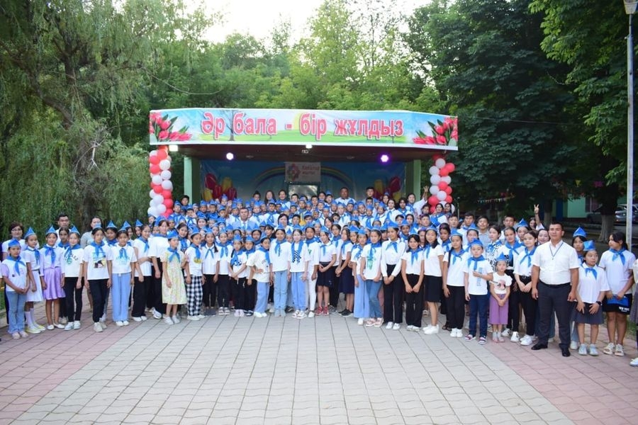 Ауданның білім саласындағы беделінің артуына өзіндік үлестерін қосты 