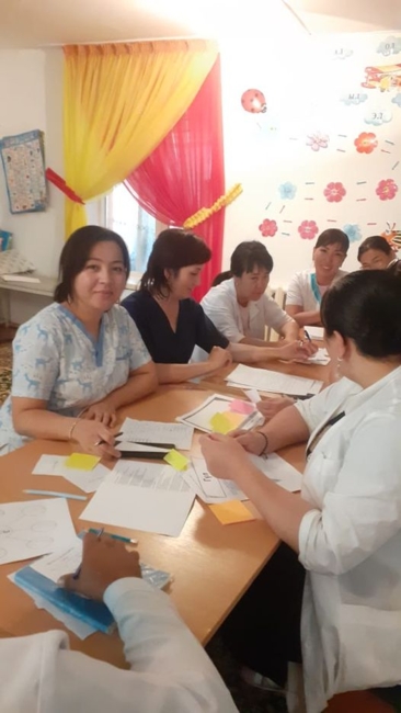Қазақ тілінен орта деңгейі бойынша кезекті сабақ жүргізілді