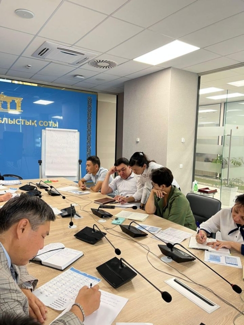 Қазақ тілінен В1 орта деңгейі бойынша сабақ өтілді