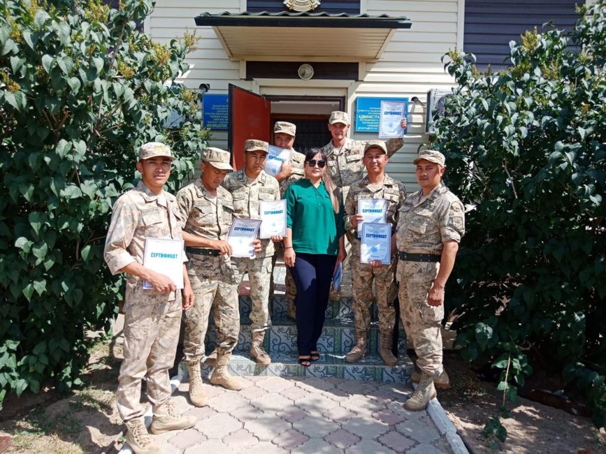 Шекарашылар Қазтест жүйесінің орта деңгейі бойынша курсты аяқтады